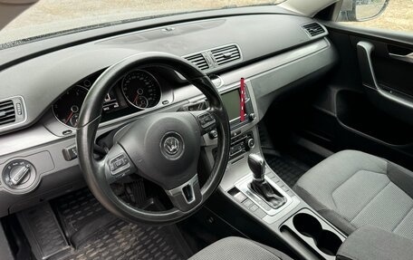 Volkswagen Passat B7, 2011 год, 1 590 000 рублей, 14 фотография