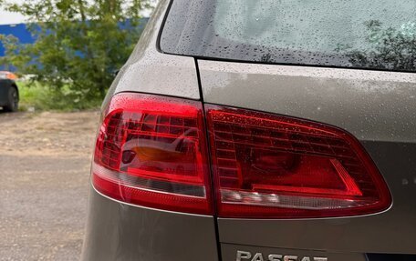 Volkswagen Passat B7, 2011 год, 1 590 000 рублей, 30 фотография