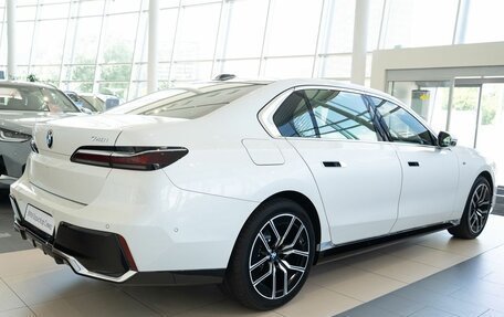BMW 7 серия, 2024 год, 17 950 000 рублей, 5 фотография