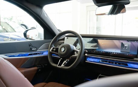 BMW 7 серия, 2024 год, 17 950 000 рублей, 30 фотография