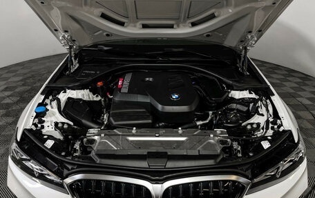 BMW 3 серия, 2024 год, 6 900 000 рублей, 10 фотография