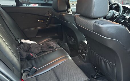 BMW 5 серия, 2005 год, 550 000 рублей, 9 фотография