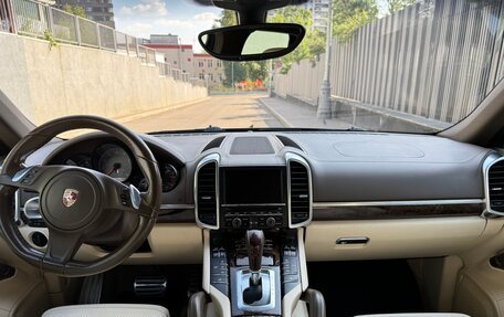 Porsche Cayenne III, 2012 год, 2 000 000 рублей, 14 фотография