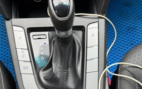 Hyundai Elantra VI рестайлинг, 2018 год, 1 600 000 рублей, 9 фотография