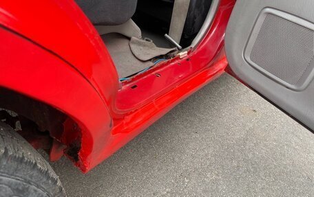 Mazda Demio III (DE), 2001 год, 200 000 рублей, 24 фотография