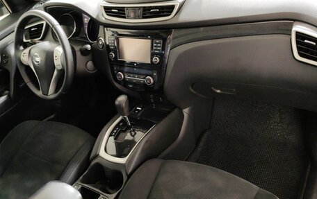 Nissan X-Trail, 2016 год, 1 590 000 рублей, 14 фотография