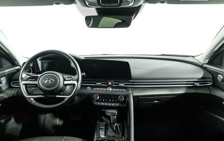 Hyundai Elantra, 2022 год, 2 289 898 рублей, 13 фотография