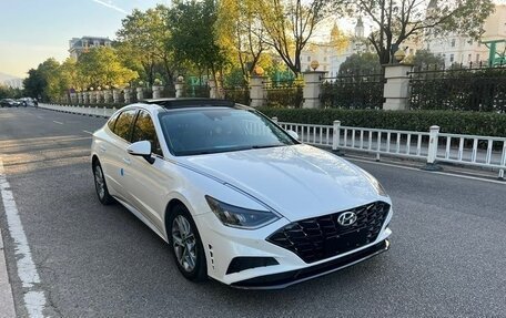Hyundai Sonata VIII, 2021 год, 1 750 000 рублей, 2 фотография