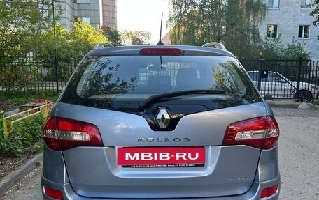 Renault Koleos I рестайлинг 2, 2008 год, 900 000 рублей, 2 фотография
