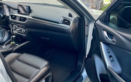 Mazda 6, 2016 год, 1 570 000 рублей, 10 фотография