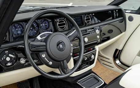 Rolls-Royce Phantom VII рестайлинг, 2007 год, 44 990 000 рублей, 27 фотография