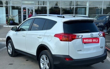 Toyota RAV4, 2014 год, 1 780 000 рублей, 6 фотография