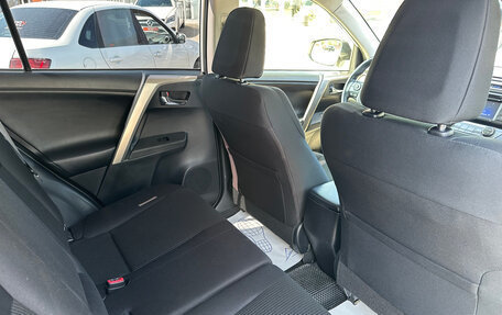 Toyota RAV4, 2014 год, 1 780 000 рублей, 12 фотография