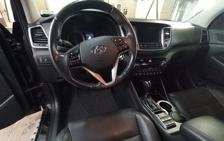 Hyundai Tucson III, 2015 год, 1 980 000 рублей, 6 фотография