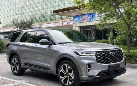 Ford Explorer VI, 2022 год, 3 740 000 рублей, 6 фотография