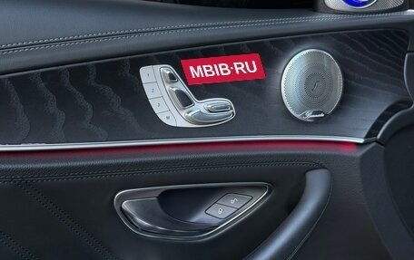 Mercedes-Benz E-Класс AMG, 2018 год, 4 450 000 рублей, 19 фотография