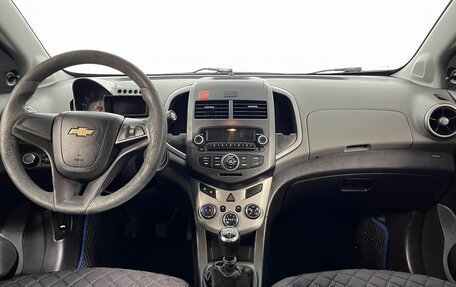 Chevrolet Aveo III, 2014 год, 800 000 рублей, 14 фотография