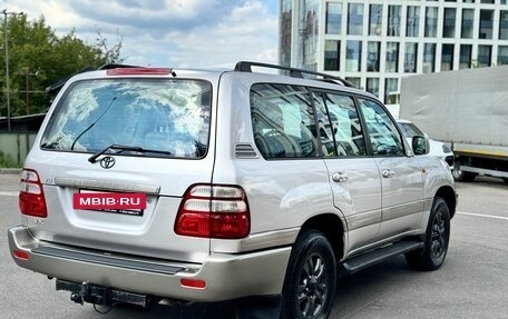 Toyota Land Cruiser 100 рестайлинг 2, 2004 год, 1 630 000 рублей, 7 фотография