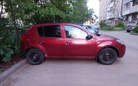 Renault Sandero I, 2011 год, 350 000 рублей, 3 фотография