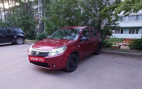 Renault Sandero I, 2011 год, 350 000 рублей, 2 фотография