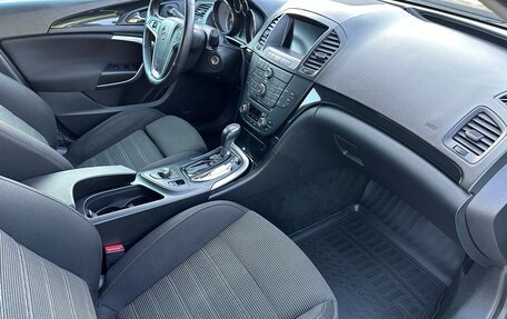 Opel Insignia II рестайлинг, 2012 год, 1 300 000 рублей, 32 фотография