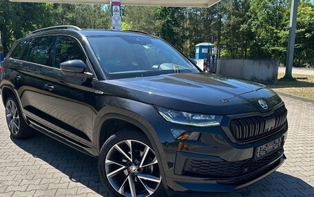 Skoda Kodiaq I, 2022 год, 3 300 000 рублей, 4 фотография
