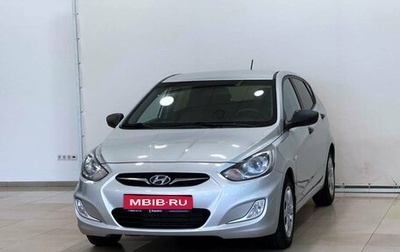 Hyundai Solaris II рестайлинг, 2011 год, 725 000 рублей, 1 фотография