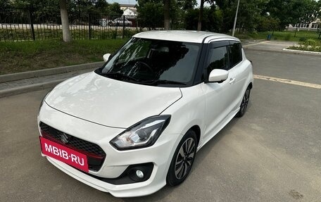 Suzuki Swift V, 2017 год, 850 000 рублей, 3 фотография