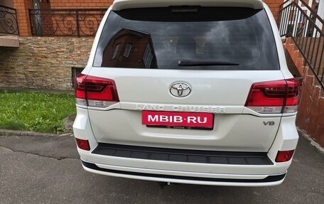 Toyota Land Cruiser 200, 2018 год, 7 500 000 рублей, 6 фотография
