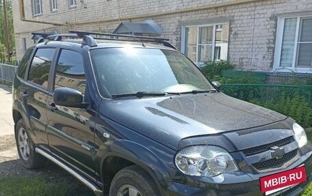 Chevrolet Niva I рестайлинг, 2012 год, 460 000 рублей, 2 фотография