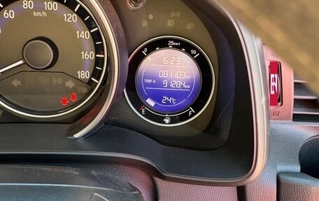 Honda Fit III, 2013 год, 1 300 000 рублей, 2 фотография