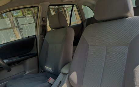Mazda Familia Y11, 2003 год, 355 000 рублей, 9 фотография