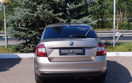 Skoda Rapid I, 2018 год, 1 050 000 рублей, 5 фотография