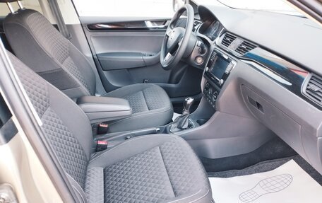 Skoda Rapid I, 2018 год, 1 050 000 рублей, 11 фотография