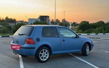 Volkswagen Golf IV, 1998 год, 330 000 рублей, 2 фотография