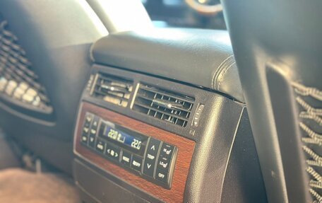 Toyota Land Cruiser 200, 2017 год, 5 560 000 рублей, 10 фотография