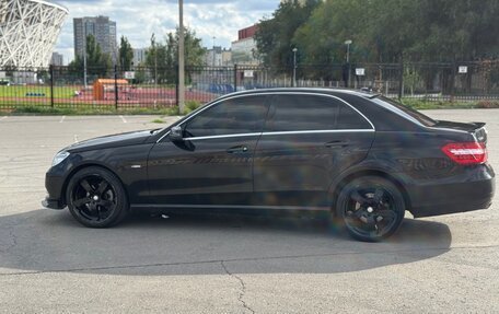 Mercedes-Benz E-Класс, 2012 год, 1 550 000 рублей, 11 фотография