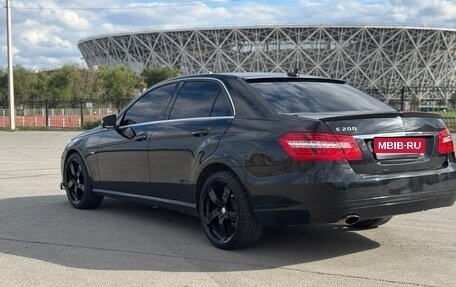 Mercedes-Benz E-Класс, 2012 год, 1 550 000 рублей, 10 фотография