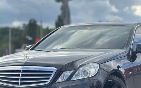 Mercedes-Benz E-Класс, 2012 год, 1 550 000 рублей, 2 фотография