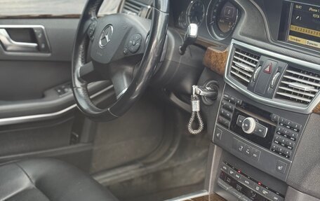 Mercedes-Benz E-Класс, 2012 год, 1 550 000 рублей, 17 фотография