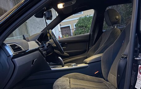 BMW 3 серия, 2016 год, 2 550 000 рублей, 24 фотография