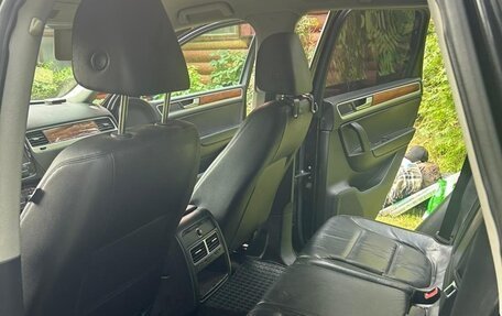 Volkswagen Touareg III, 2010 год, 1 600 000 рублей, 10 фотография