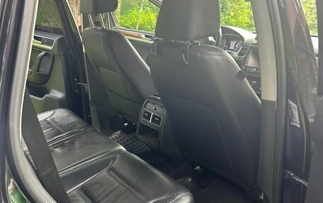 Volkswagen Touareg III, 2010 год, 1 600 000 рублей, 8 фотография