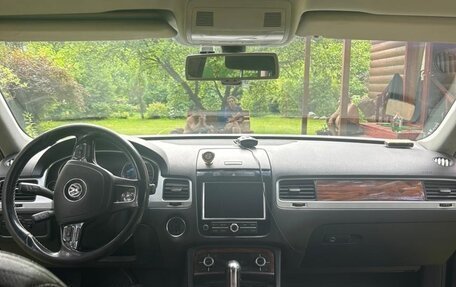 Volkswagen Touareg III, 2010 год, 1 600 000 рублей, 6 фотография