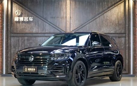 Volkswagen Touareg III, 2022 год, 5 412 000 рублей, 4 фотография