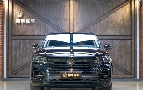 Volkswagen Touareg III, 2022 год, 5 412 000 рублей, 3 фотография