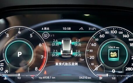 Volkswagen Touareg III, 2022 год, 5 412 000 рублей, 14 фотография