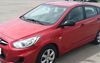 Hyundai Solaris II рестайлинг, 2013 год, 1 020 000 рублей, 1 фотография