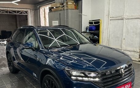 Volkswagen Touareg III, 2020 год, 5 200 000 рублей, 1 фотография