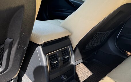 BMW 3 серия, 2018 год, 2 350 000 рублей, 13 фотография